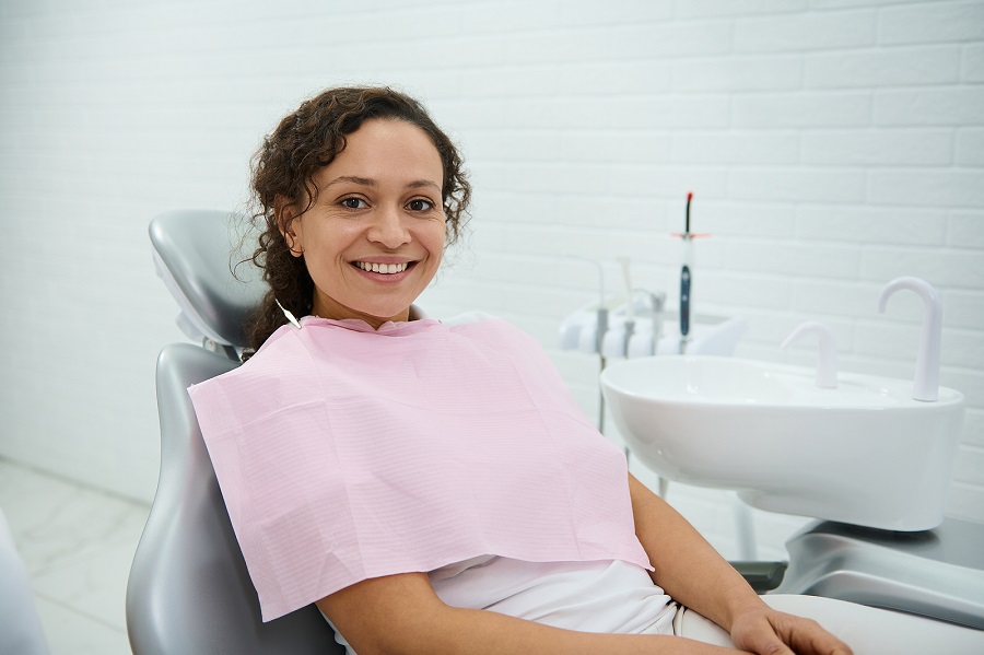 The Best Cosmetic Procedures for a Perfect Summer Smile
