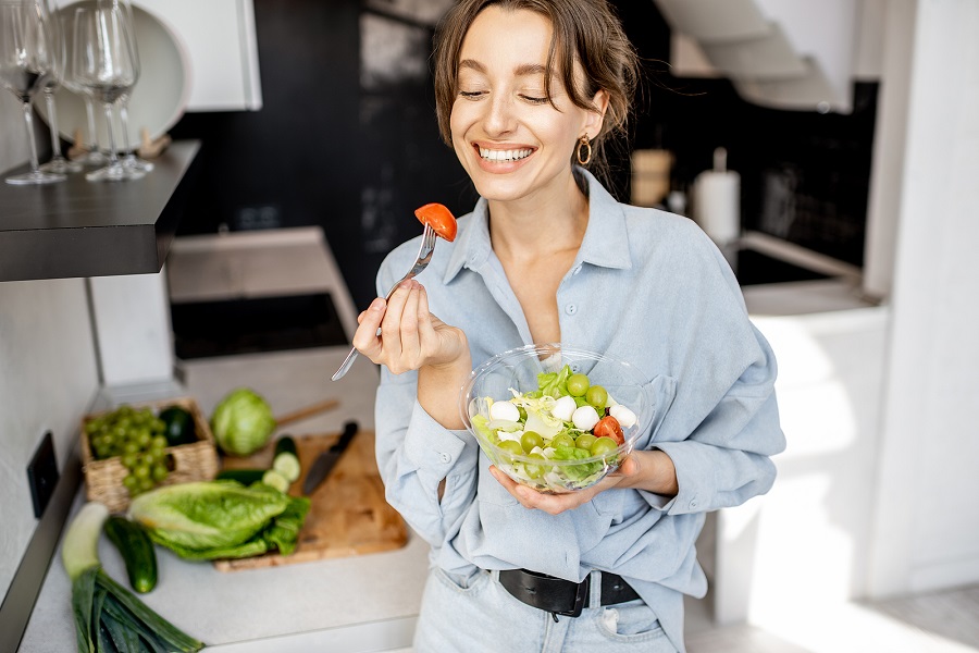4 Very Essential Vitamins for Teeth and Gums