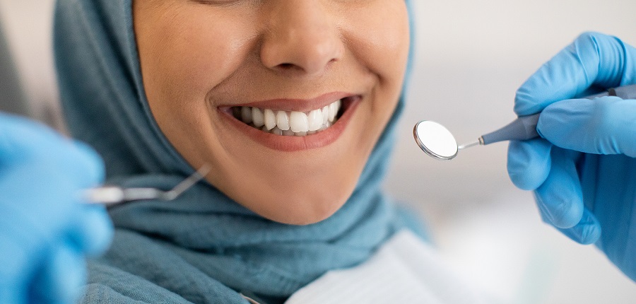 How Are Dental Veneers Installed