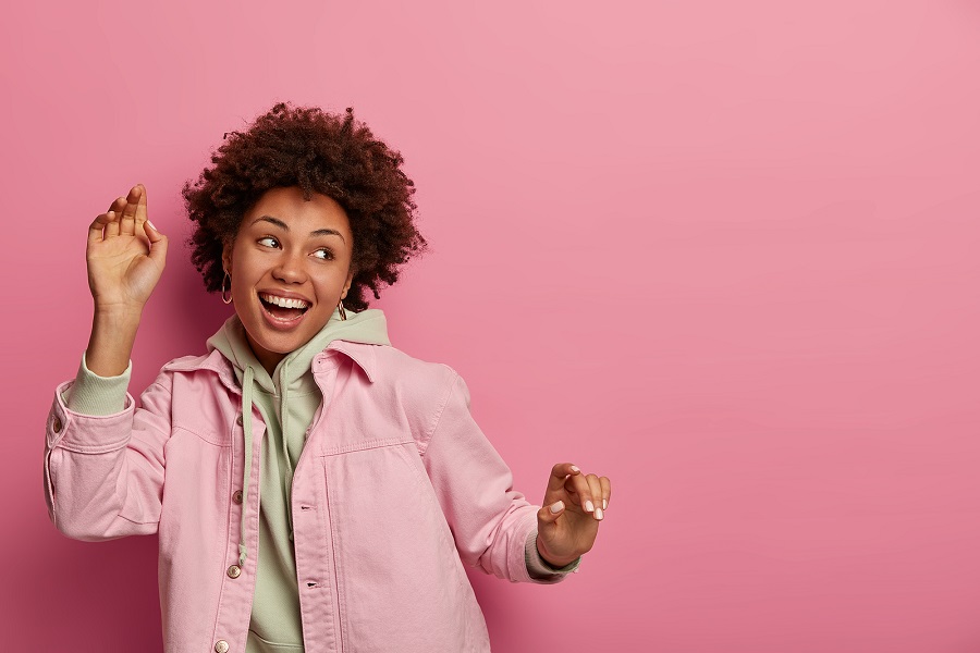 The Pros and Cons of Dental Implants